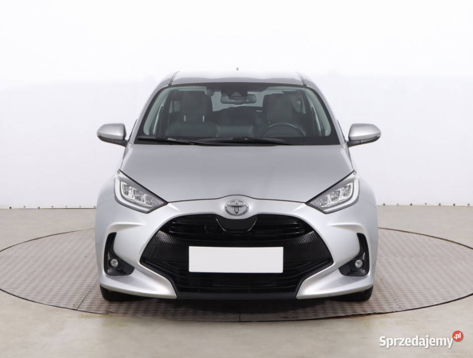 Toyota Yaris 15 VVTi manualna