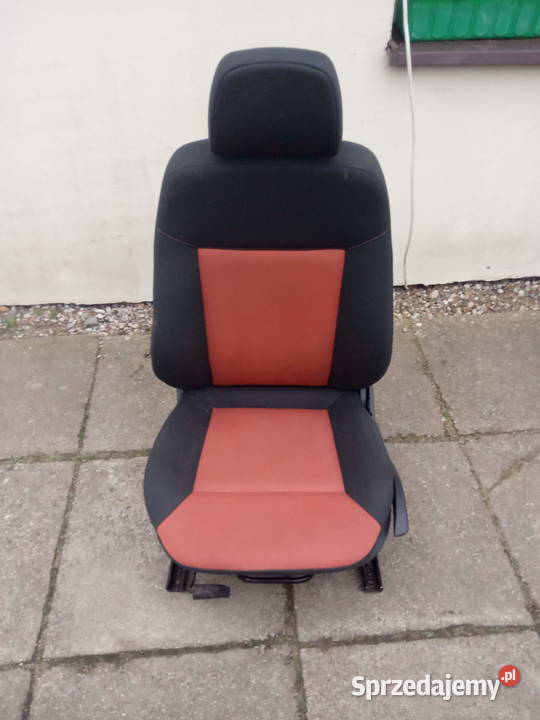 OPEL ZAFIRA B FOTELE PRZÓD Kobylnica