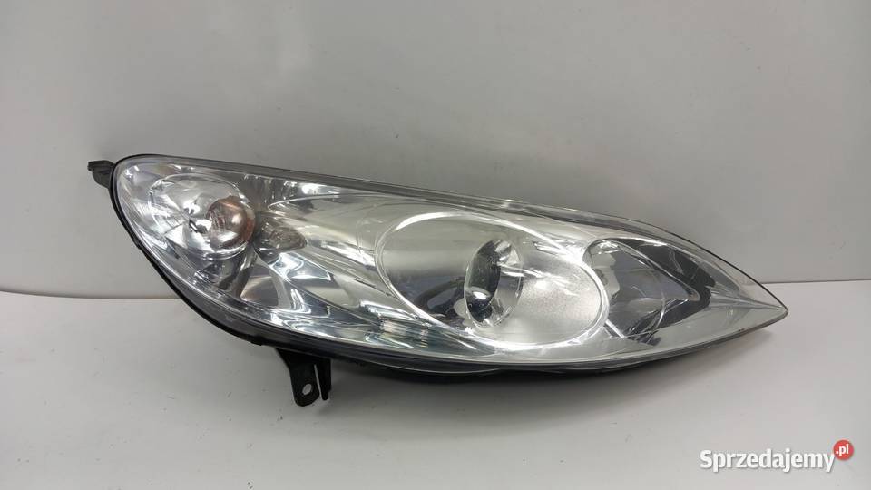 PEUGEOT 407 EU LAMPA PRZÓD PRAWA SOCZEWKA Zbierkowo