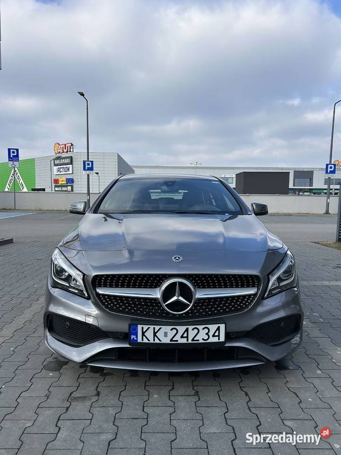 2017 MercedesBenz CLA 180 AMG line 4/5
