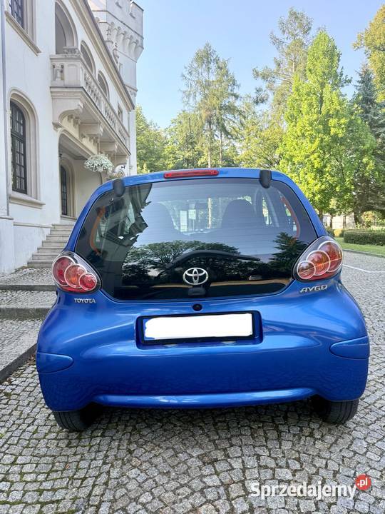 Toyota AYGO 10 Benzyna 2011 95 Klimatyzacja Jasło