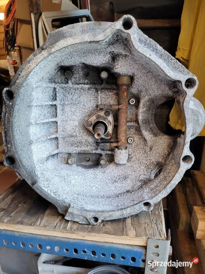 Vw T3 skrzynia DM 4 biegi Rok produkcji 1983 Otomino sprzedam