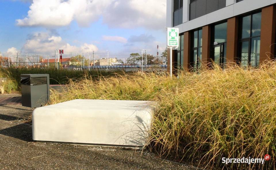 Siedzisko betonowe 150x150 pufa Świdnica