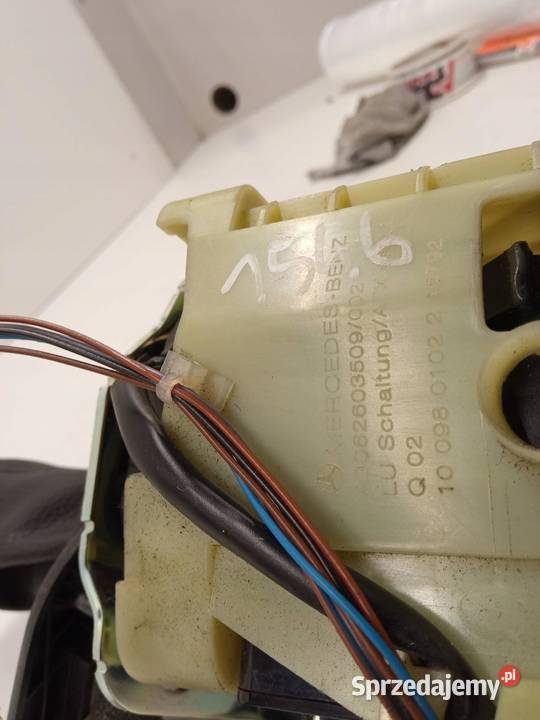 LEWAREK SKRZYNI BIEGÓW AUTOMAT W906 22 CDI LINKA Rok produkcji 2010