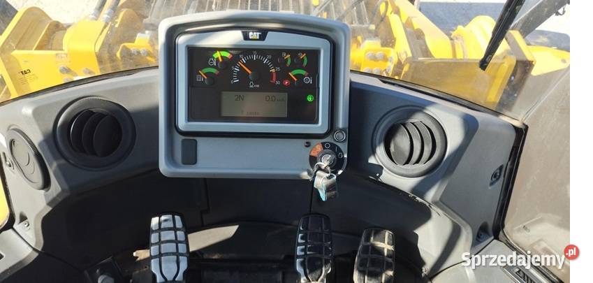 ŁADOWARKA KOŁOWA CATERPILLAR 972M wielkopolskie Tuliszków sprzedam