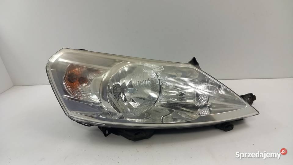 JUMPY EXPERT SCUDO II LAMPA PRZÓD PRAWA osobowe Zbierkowo