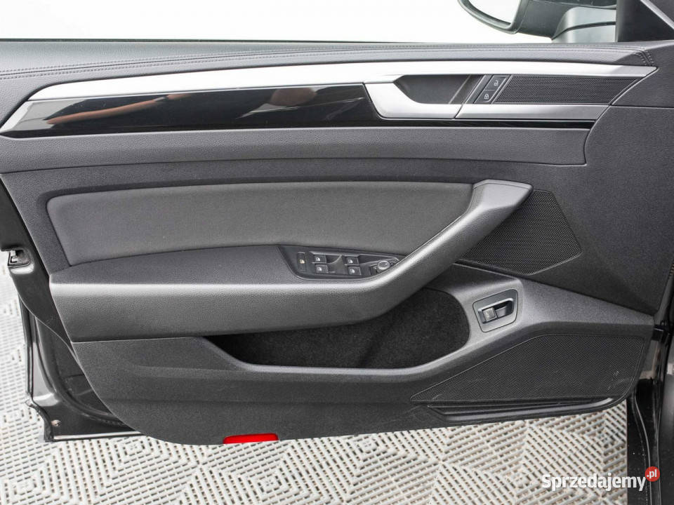 Volkswagen Arteon 20 TDI Essence DSG Podgrzf Pępowo