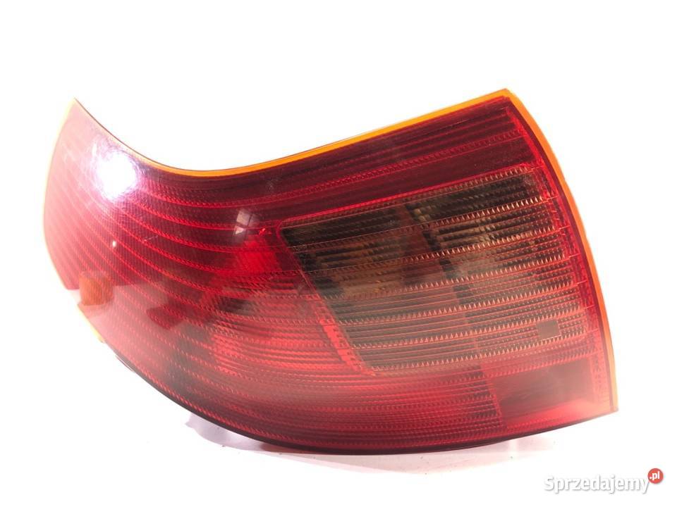 LAMPA PRAWY TYŁ SUZUKI SWIFT III Hatchback