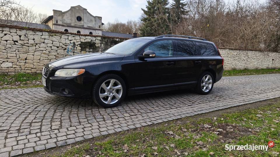 Volvo V70 P3 20D Rok produkcji 2009 Jabłonna Druga