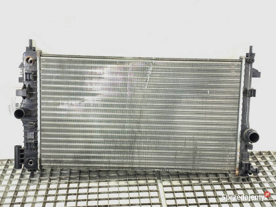 CHŁODNICA WODY OPEL INSIGNIA A 20 131 0817 sprzedam