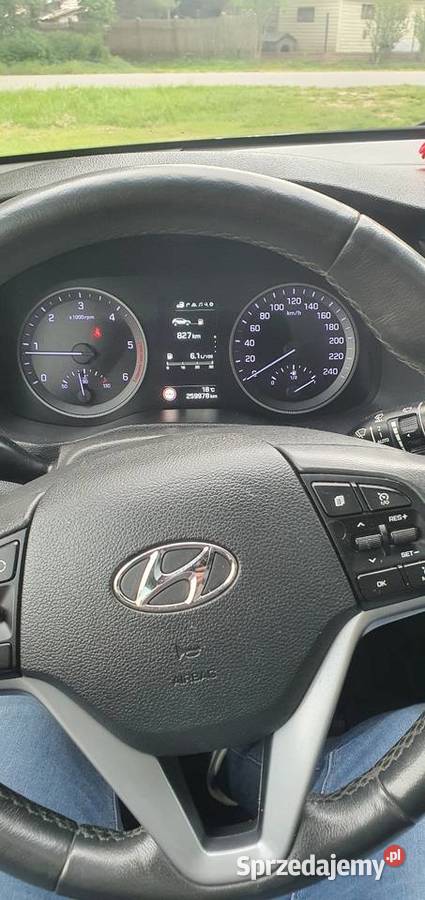 Hyundai Tucson 20 Diesel 2017r SUV Słupiec