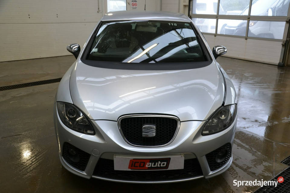 Seat Leon FR 20 benzyna turbo 200 kubełki srebrny Kęty