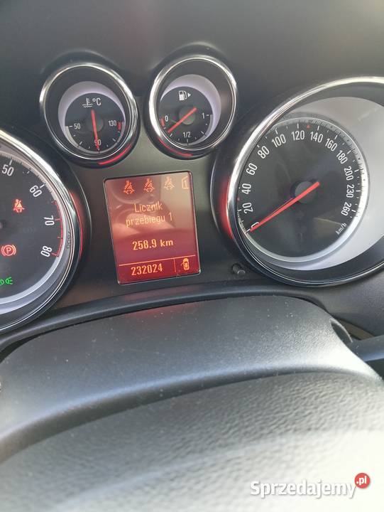 Sprzedam Opel Astra J 14 turbo