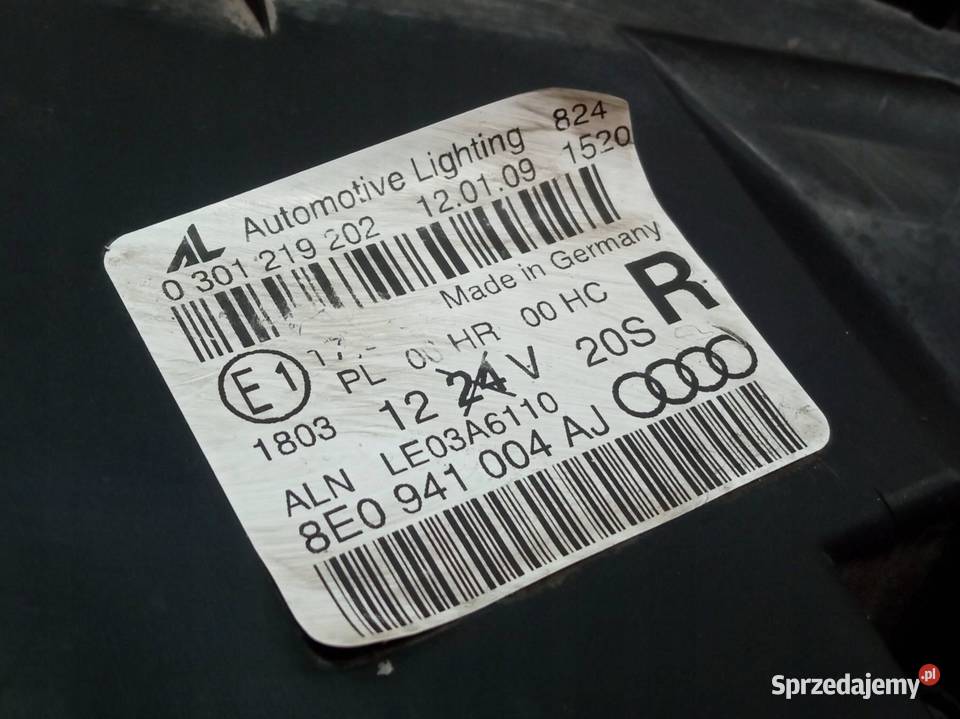 LAMPA PRZÓD PRAWA EU 8E0941004AJ Audi A4 III świętokrzyskie