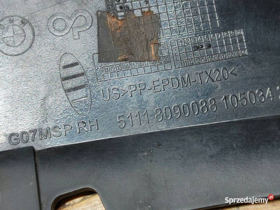 Ramka Osłona Kanału Powietrza Prawa BMW X7 G07 osobowe Pleszew sprzedam