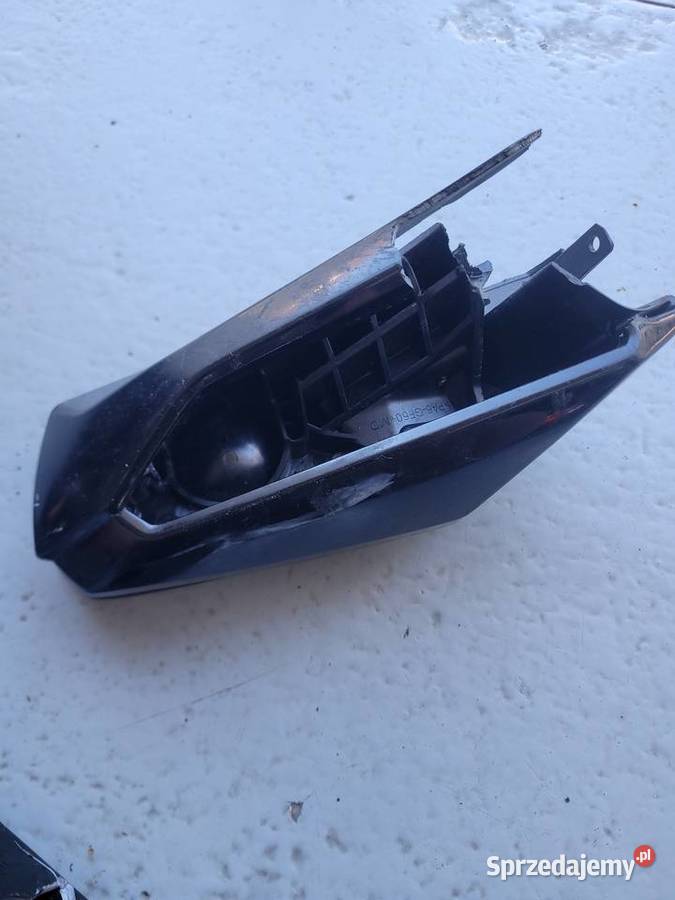 HONDA GOLD WING GL1800 SC79B 1823 OEM LUSTERKO Nowy Tomyśl