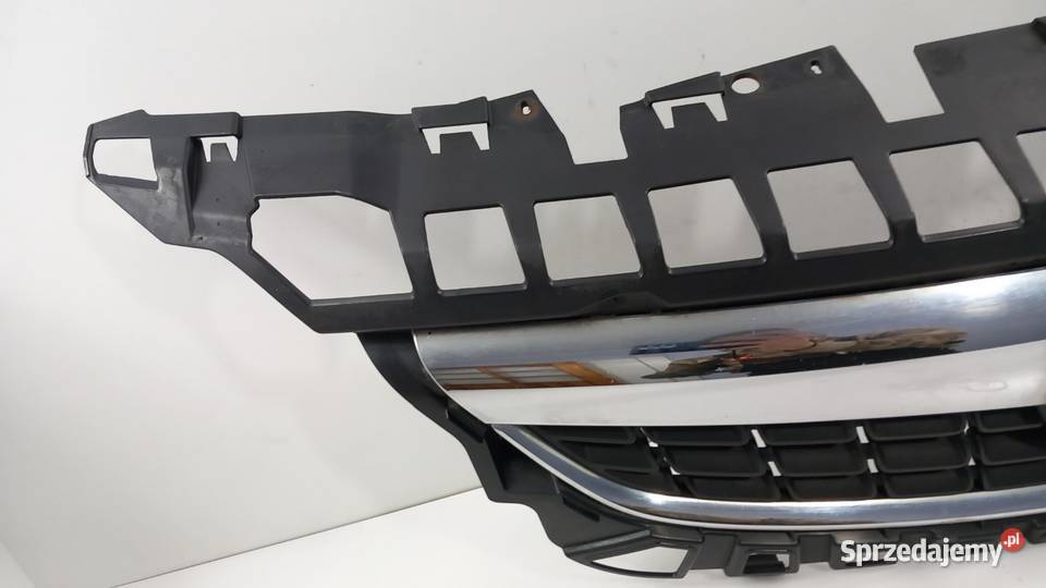 OPEL ASTRA J ATRAPA GRILL CHROM osobowe Zbierkowo