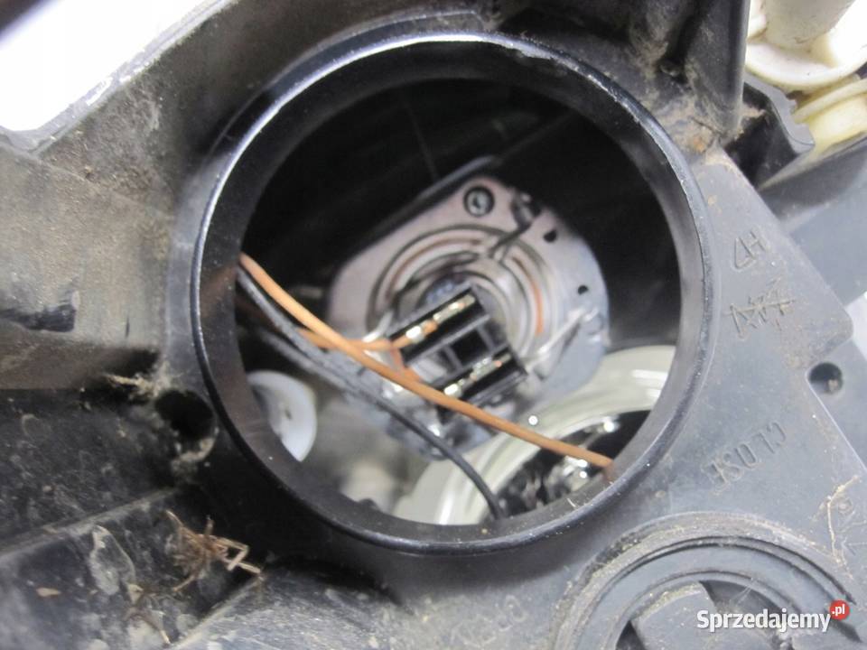 PORSCHE CAYENNE 32 B 05r lampa prawa przód Kielce