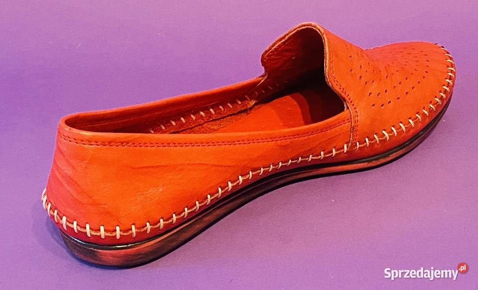 Czerwone skórzane damskie mokasyny rozmiar 39 Balerinki Żyrardów