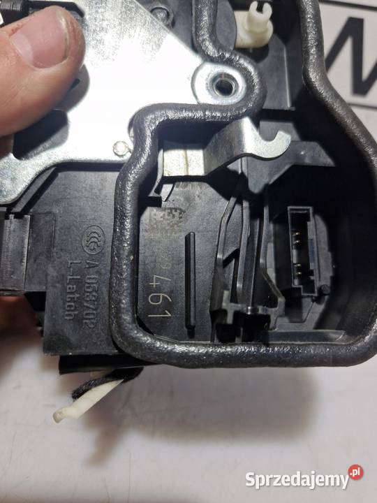 BMW E60 E61 E70 E71 E80 E81 ZAMEK DRZWI LEWY Zamki, wkładki i kluczyki