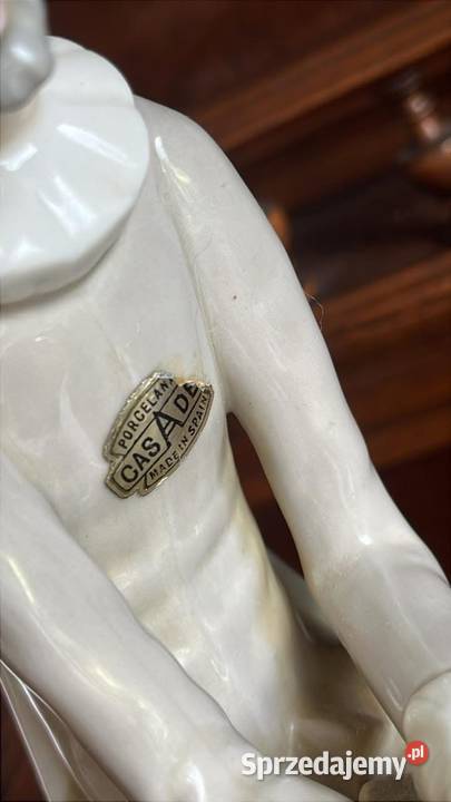Figurka Grajek Siedzący Casades Valencia Made in pomorskie