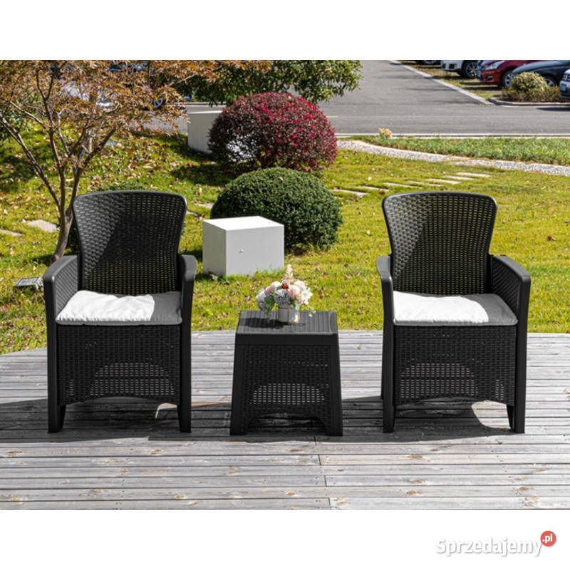 ZESTAW MEBLI OGRODOWYCH STOLIK 2 KRZESŁA łódzkie Lichawa