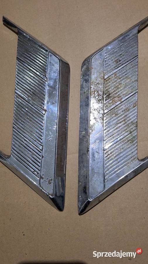 Gaz 24 Wołga nakładki słupków tył Kraków