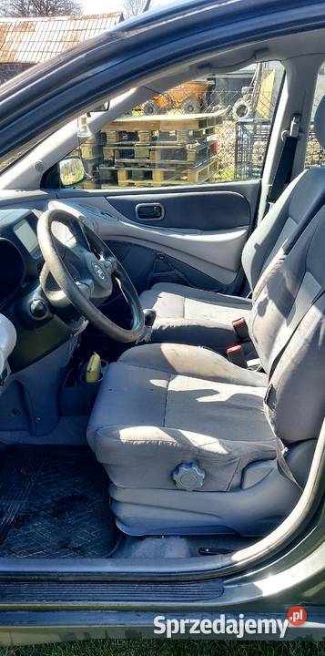 Nissan Almera Tino 18 benzyna klimatyzacja Karpin