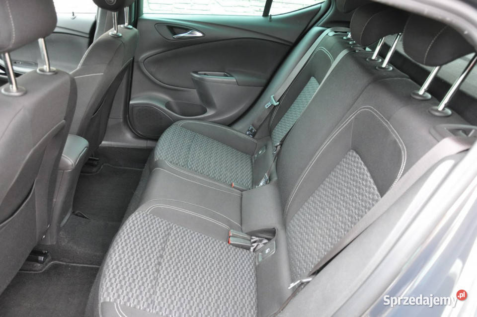 Opel Astra 14 Turbo 150 Sport LED Navi Radar