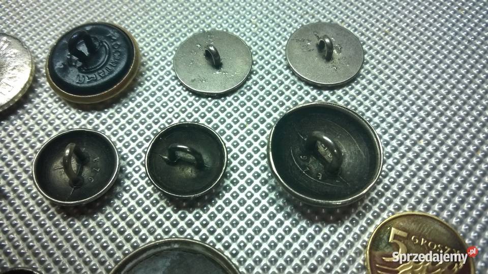 guziki zestaw 11 sztuk sprzedam