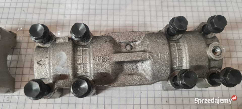 Yamaha R1 RN 12 wałek rozrządu mocowanie Warszawa