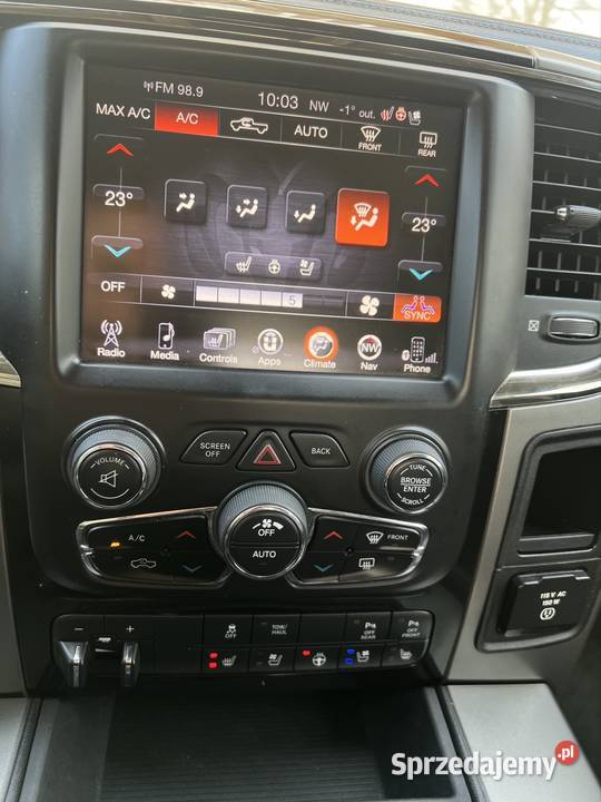 Dodge Ram 1500 Sport 57 Hemi V8 LPG LIFT 2 światła przeciwmgielne Jarosław