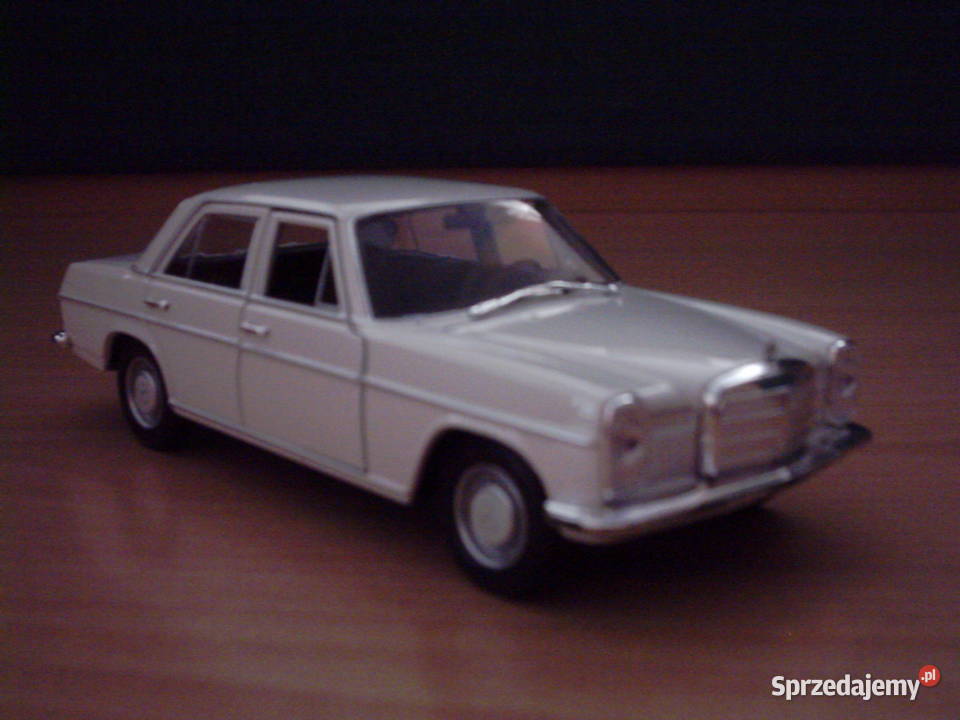 Kolekcjonerski Model MercedesBenz W 115 220 D Lublin