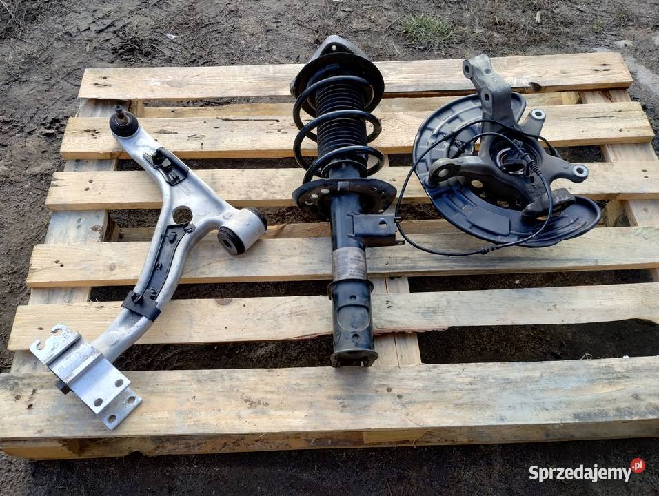 Mercedes w 117 CLA 45 AMG zwrotnica i Brodnica