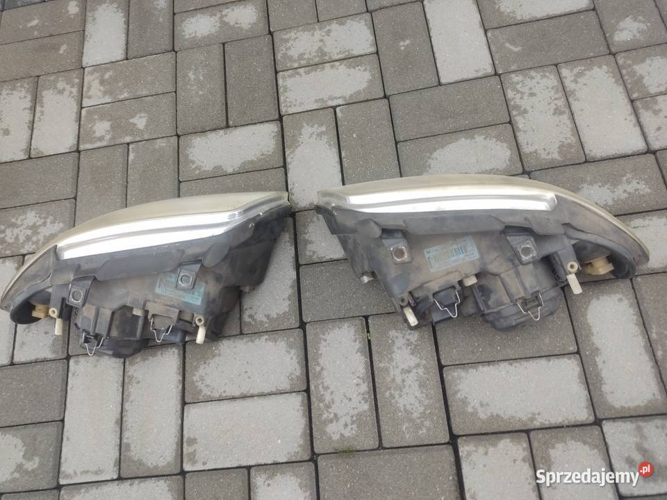 Lampy a4 b5 lift sprzedam