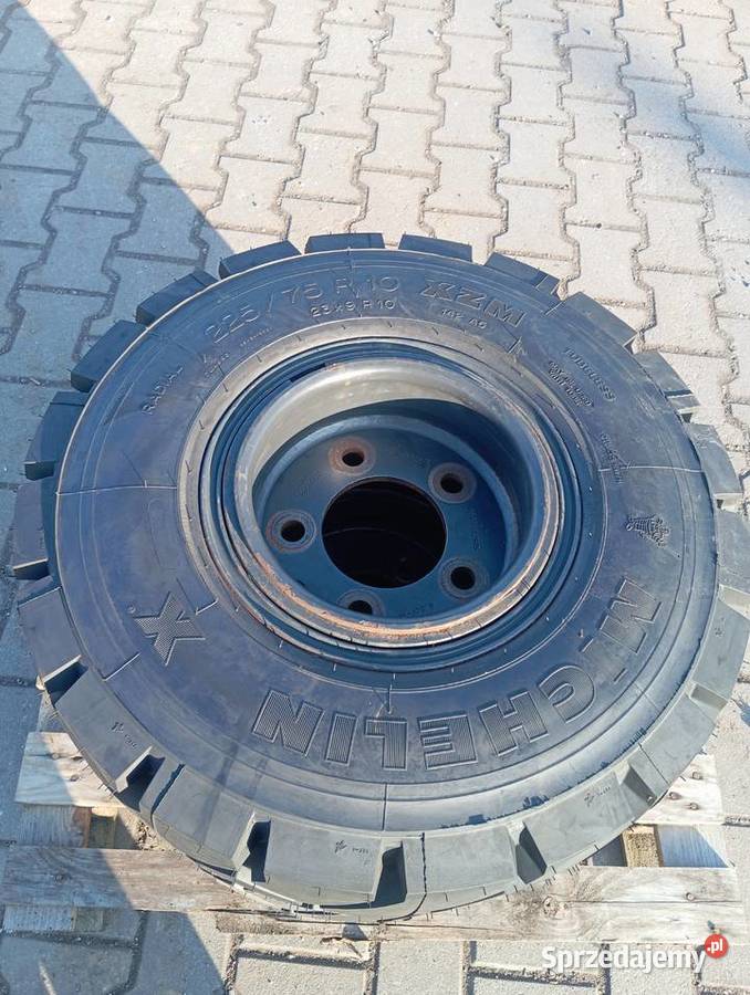 Koła pneumatyczne MICHELIN XZM do LINDE H20H35 Błędów