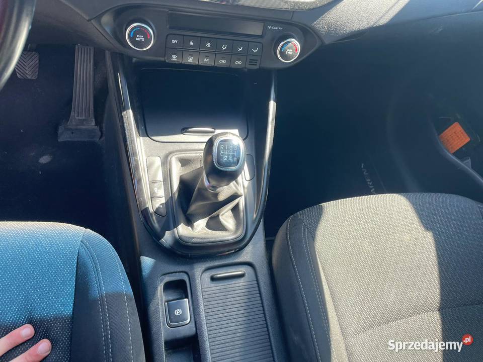 KIA Carens 17 CRDi 141 Premium 7 miejsc Samochody osobowe Kielce sprzedam