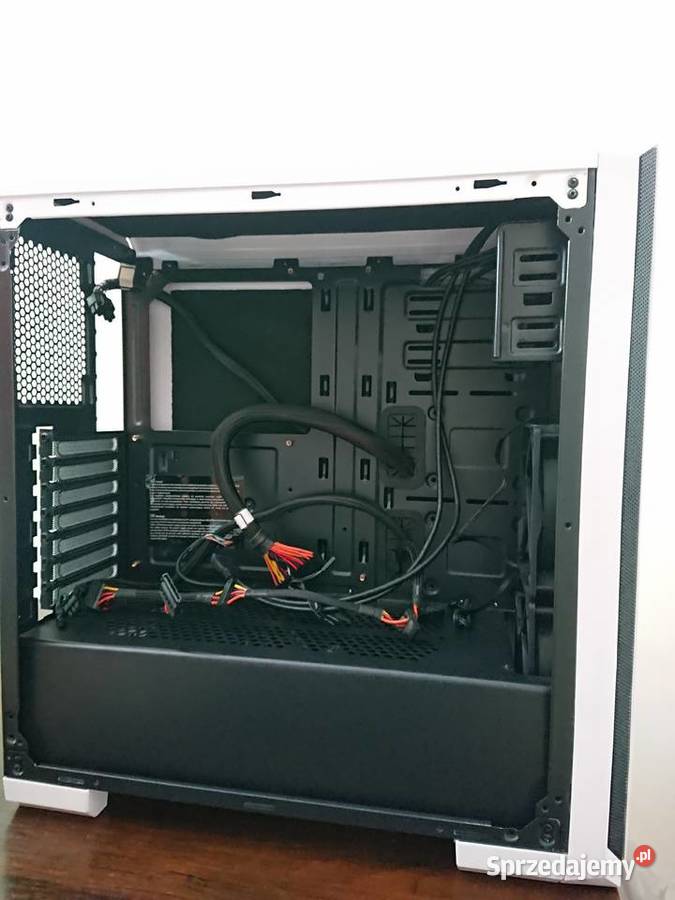 Obudowa Komputerowa z zasilaczem Corsair TX650 Pawłów