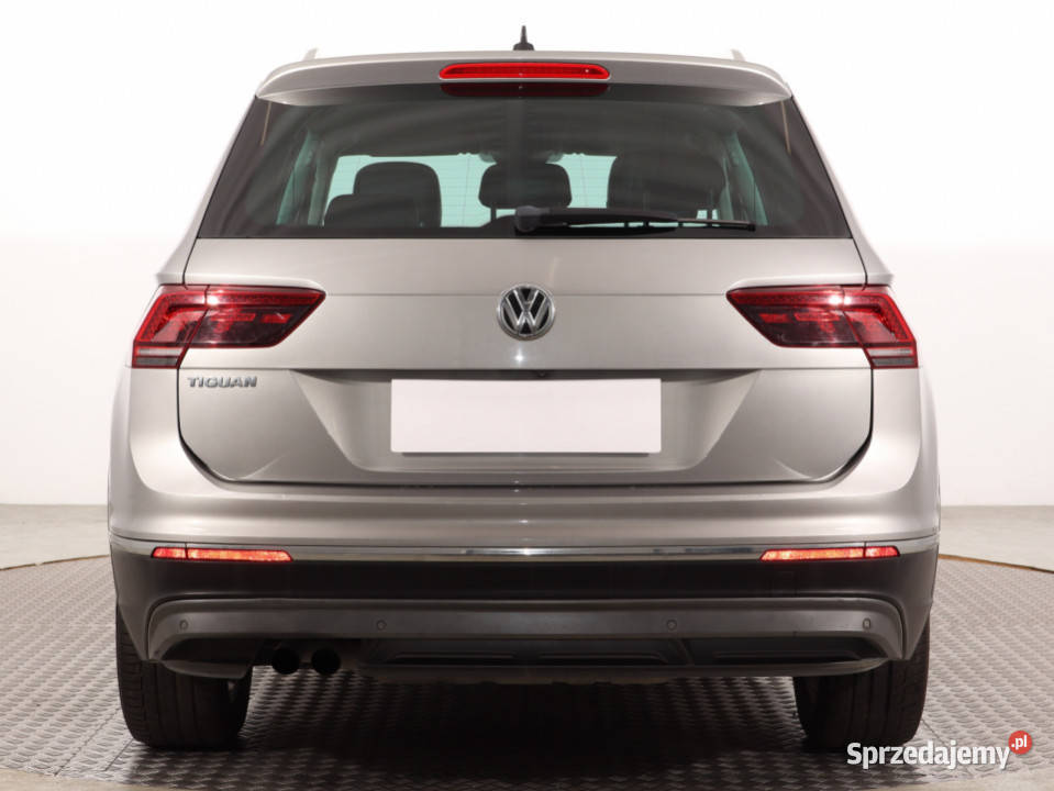 VW Tiguan 20 TSI łopatki zmiany biegów