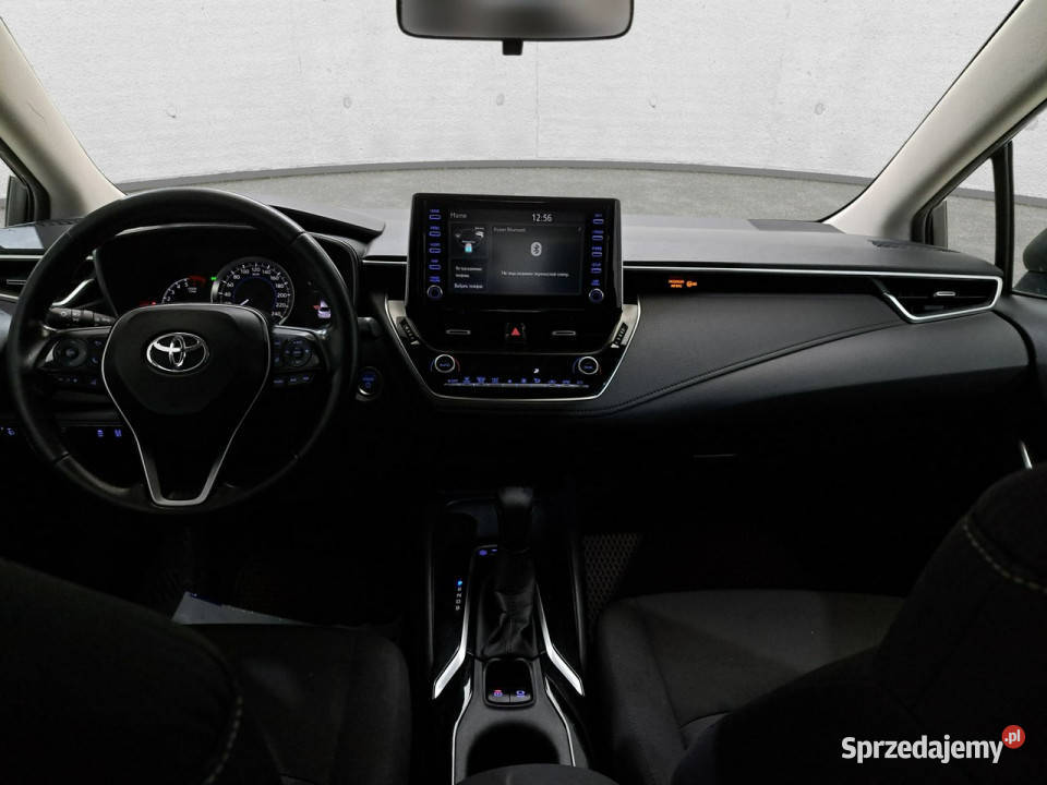 Toyota Corolla Seria E16 2012