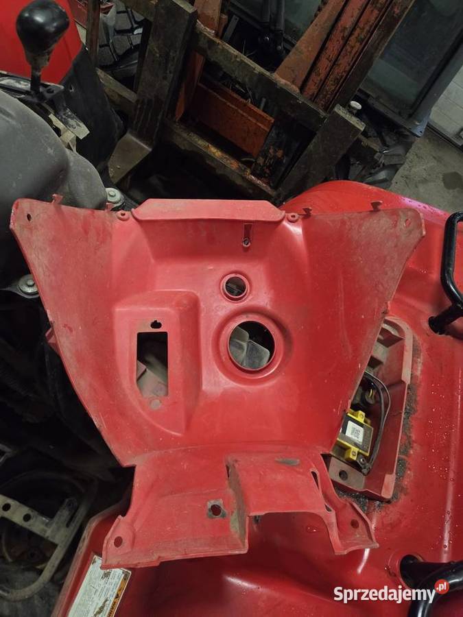 Wypełnienie oslona plastik baku bak suzuki eiger Plastiki