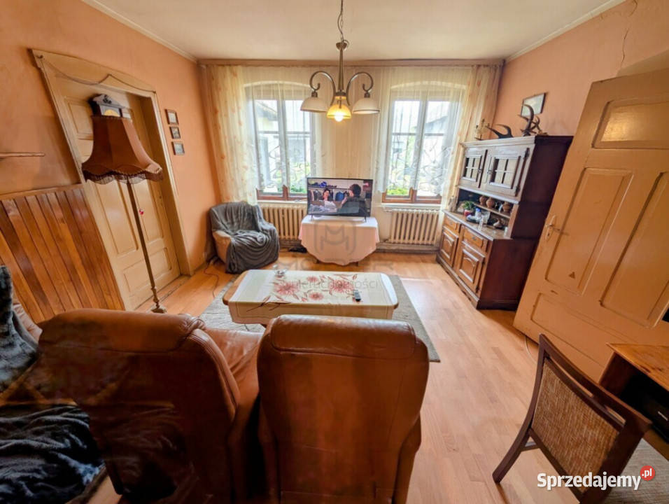Duży przedwojenny dom jednorodzinny Pławin dachówka