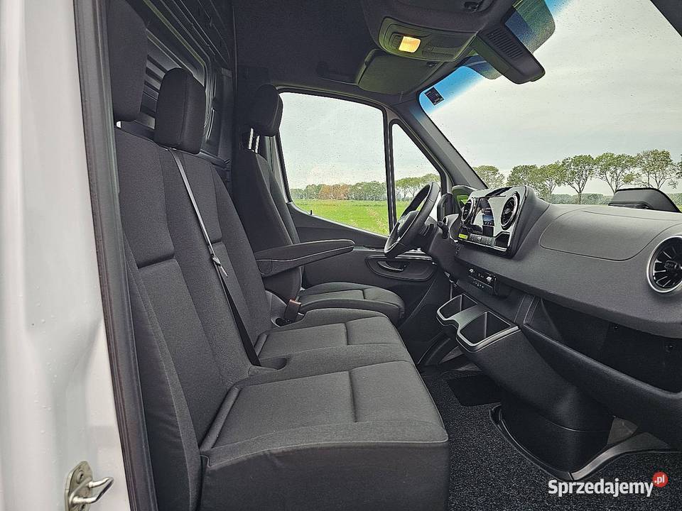 MercedesBenz SPRINTER 317 L3H2 automat MBUX10