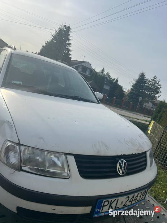 Syndyk sprzeda samochód osobowy Volkswagen