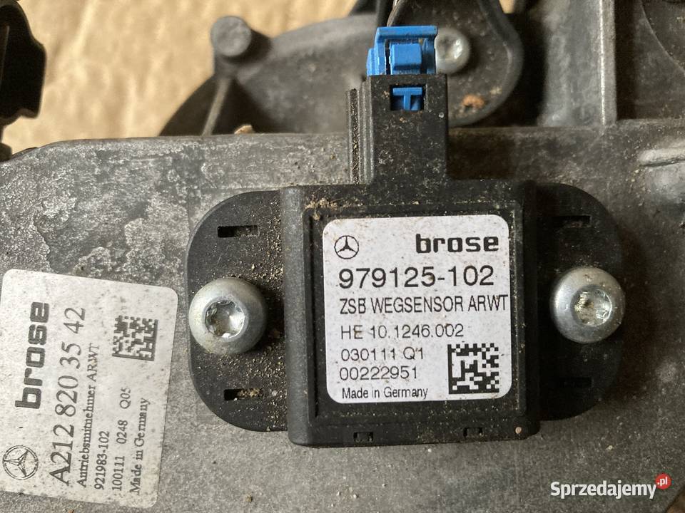 Mercedes w 212 silnik klapy A2128203542 Wolsztyn sprzedam
