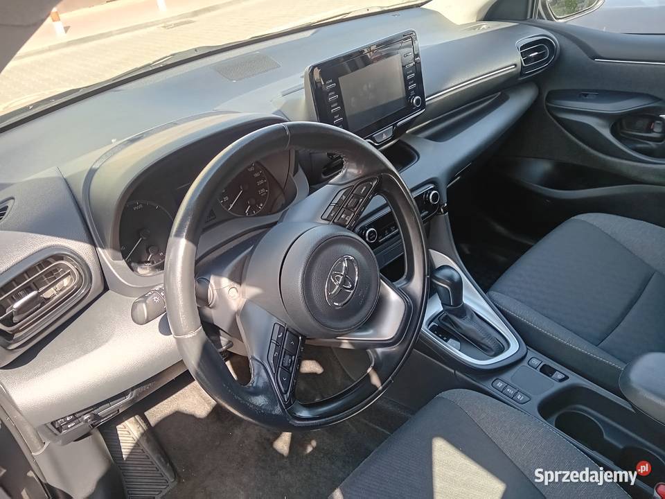 Sprzedam toyota yaris hybrid Comfort 2022 105165km Ożarów Mazowiecki