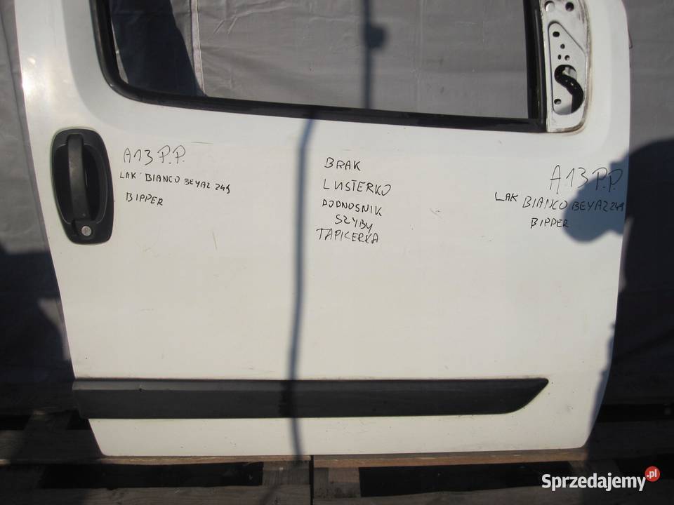 PEUGEOT BIPPER 12r drzwi prawy przód świętokrzyskie