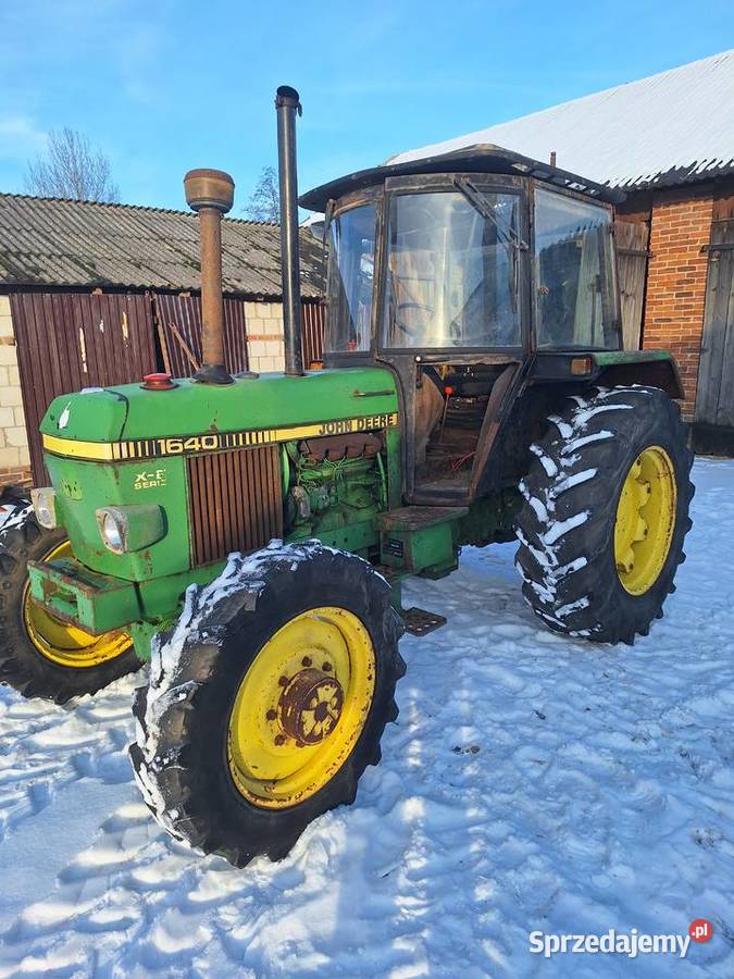 John Deere 1640 z napedem na 4