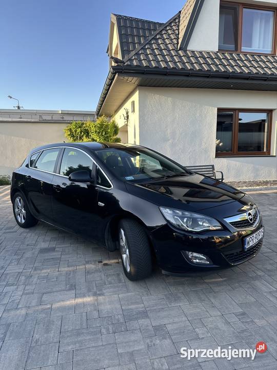 Opel Astra J 2010 SPORT cosmo światła do jazdy dziennej Podolszyn Nowy