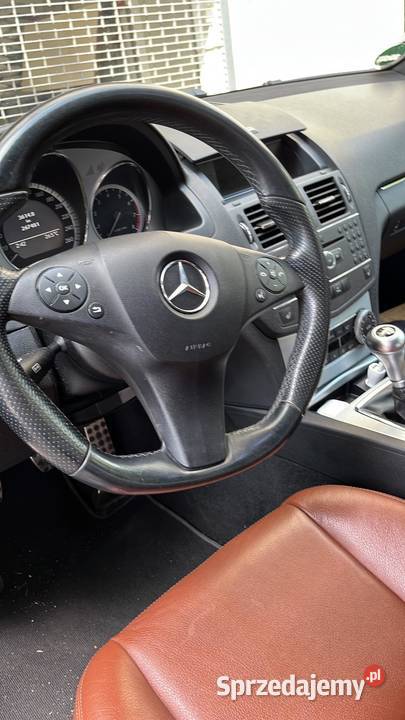 Mercedes Benz C300 30 V6 LPG AMG 2010 231KM pomorskie Słupsk